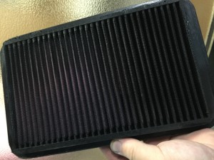 エアクリーナー 清掃前