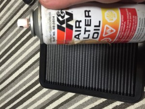 エアクリーナー オイル塗布